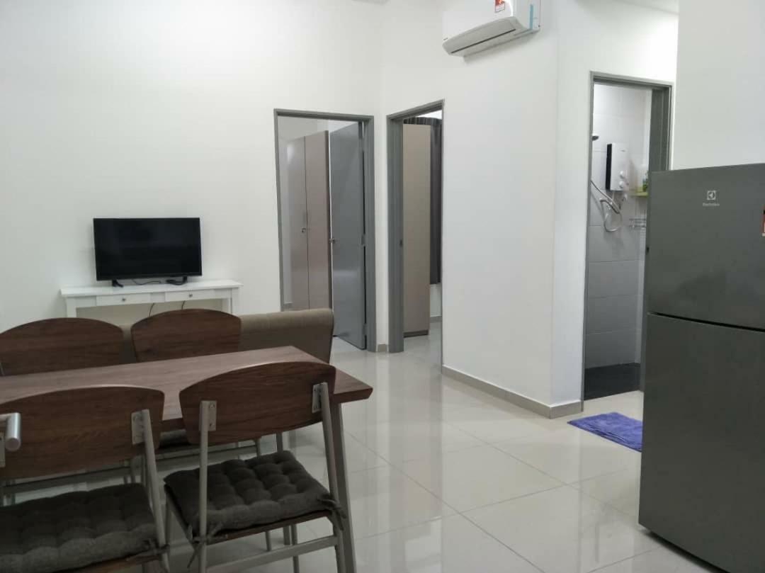 Enjoy Cozy 2 Room Condo At Mesahill Nilai Buitenkant foto