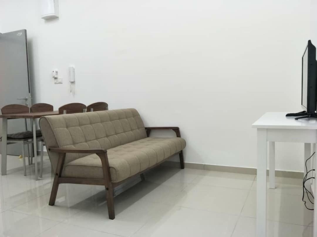 Enjoy Cozy 2 Room Condo At Mesahill Nilai Buitenkant foto